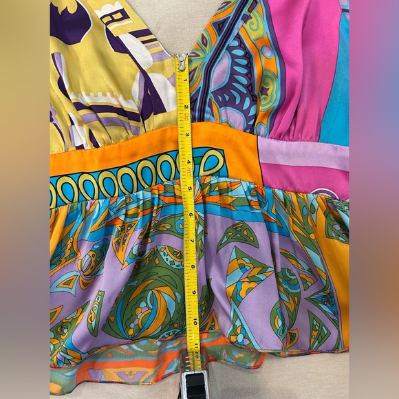 STUNNING Vibrant Alice & Trixie Multicolor Silk Crop Top - Picture 7 of 7